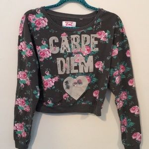 Long sleeve crop top